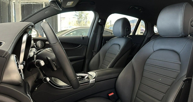 Mercedes-Benz GLC cena 159900 przebieg: 155464, rok produkcji 2017 z Tarczyn małe 781
